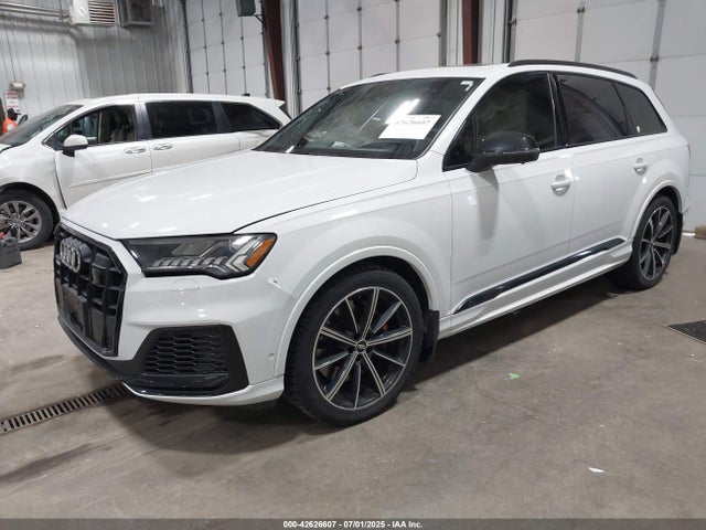 2020 AUDI SQ7 WA1VWAF7XLD012579 Photo 1