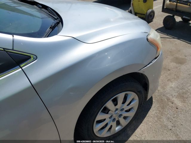 3N1AB7AP4FY324475 Nissan Sentra