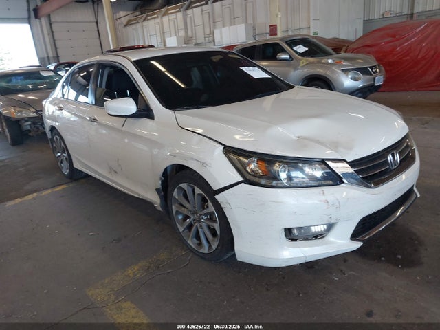 2014 1HGCR2F54EA015430 главное изображение