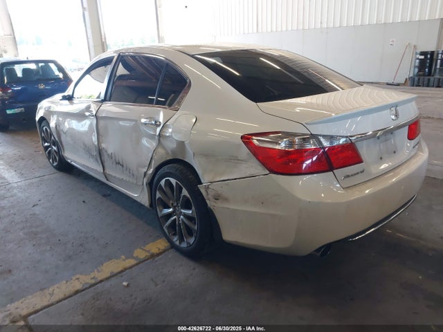 Honda k24w1 2014 1HGCR2F54EA015430 Image 3
