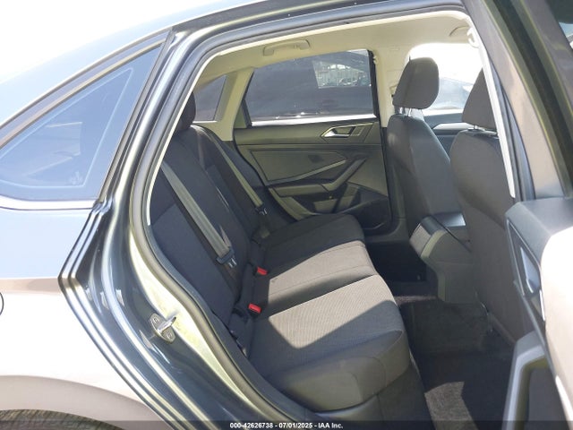 3VWC57BU6MM024116 Volkswagen tsi