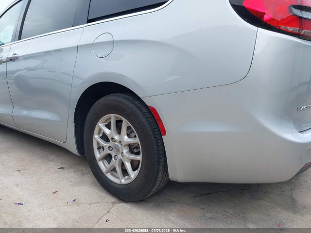 42626893 :رقم المزاد ، 2C4RC1BG9RR163151 vin ، 2024 Chrysler Pacifica Touring L مزاد بيع