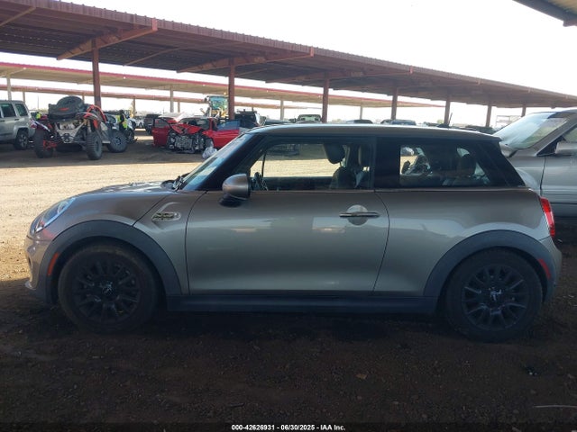 Mini 2018 2018 WMWXP5C52J3D02002 Image 14