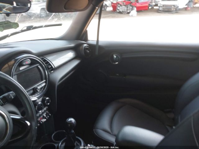 2018 MINI HARDTOP WMWXP5C52J3D02002 Photo 4