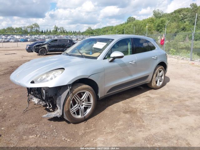 2015 PORSCHE MACAN WP1AB2A5XFLB59652 Photo 1