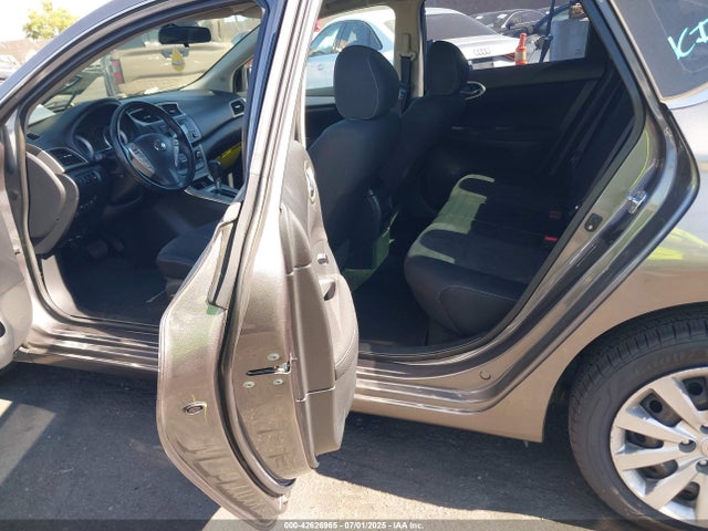 3N1AB7AP7FY271092 Nissan 2015