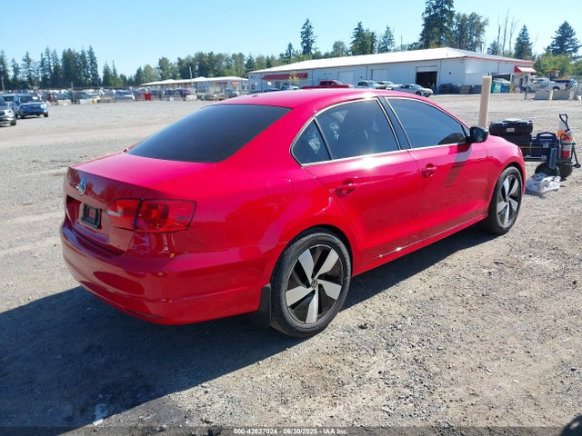 3VW1K7AJ2EM440558 Volkswagen 2014