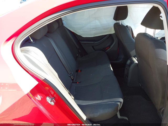 3VW1K7AJ2EM440558 Volkswagen 2014