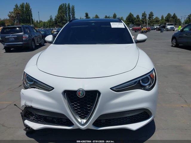 ZASPAJAN0K7C35821 Alfa Romeo 2019