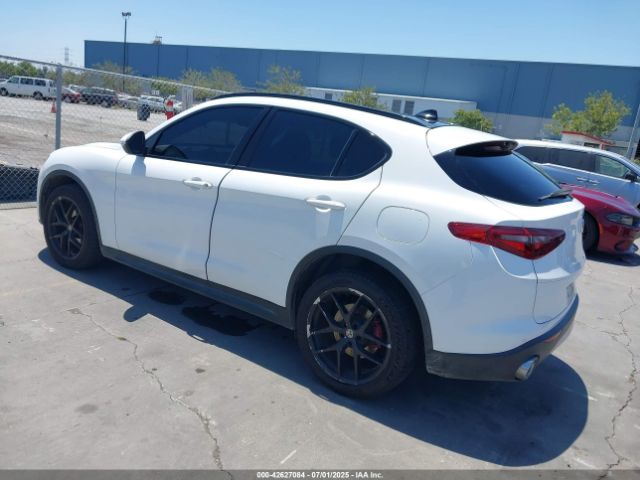2019 ALFA ROMEO STELVIO ZASPAJAN0K7C35821 Photo 2