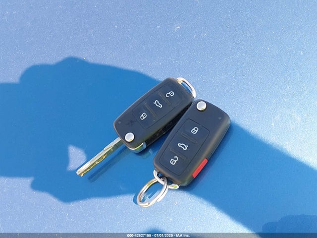 Volkswagen 2018 2018 WVGBV7AX3JK003751 Image 11