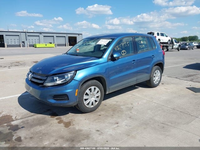 Volkswagen 2018 2018 WVGBV7AX3JK003751 Image 2