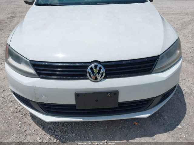 3VWD17AJ0EM416579 Volkswagen 2014