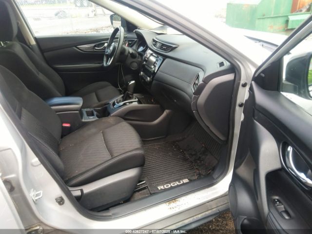 2017 NISSAN ROGUE KNMAT2MV0HP509375 Photo 4