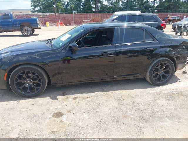 2C3CCAAG3KH601413 Chrysler 300