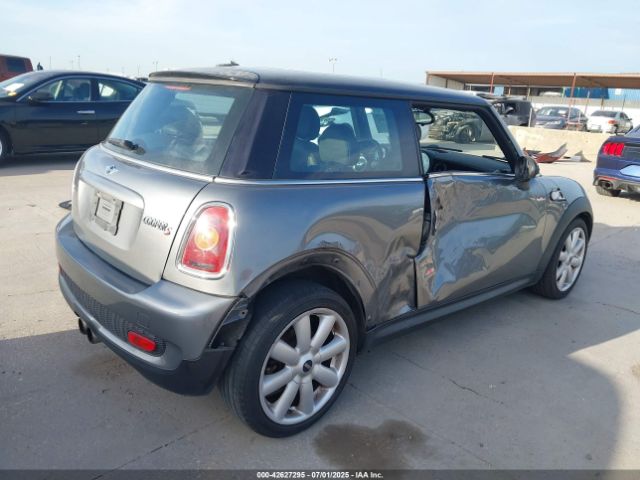 2007 MINI COOPER S WMWMF73557TV31801 Photo 3