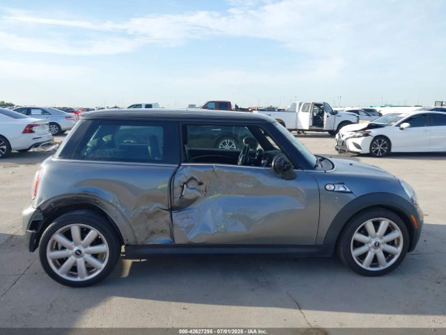 2007 MINI COOPER S WMWMF73557TV31801 Photo 5