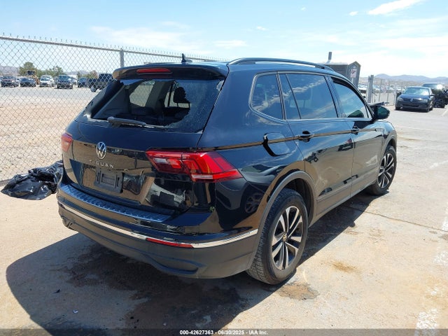 3VV1B7AX9NM163478 Volkswagen Tiguan