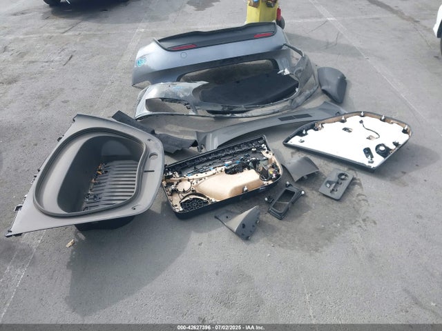 5YJ3E1EA0SF873824 Tesla MODEL 3