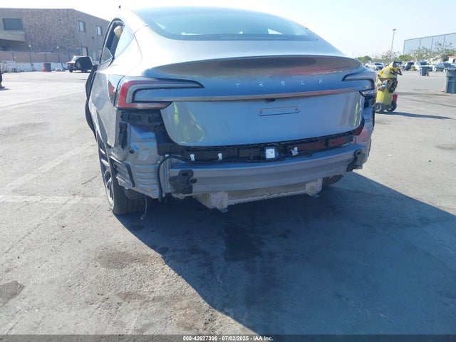 5YJ3E1EA0SF873824 Tesla MODEL 3