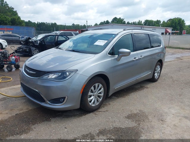 2C4RC1BGXHR692056 Chrysler Pacifica