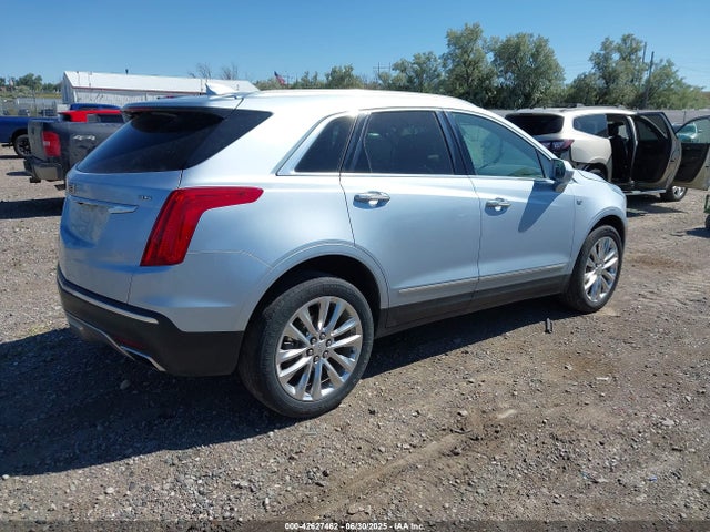 2017 CADILLAC XT5 1GYKNFRSXHZ283218 Photo 3