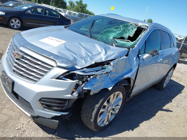 2017 CADILLAC XT5 1GYKNFRSXHZ283218 Photo 5