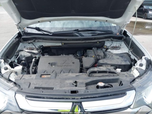 2017 MITSUBISHI OUTLANDER JA4AD3A32HZ046675 Photo 9