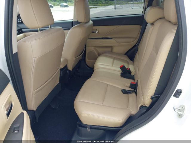 2017 MITSUBISHI OUTLANDER JA4AD3A32HZ046675 Photo 7