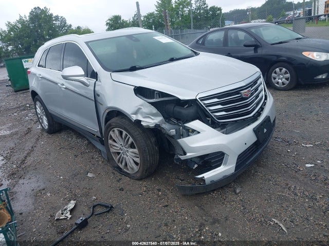 2018 CADILLAC XT5 1GYKNERSXJZ115000 Photo 0