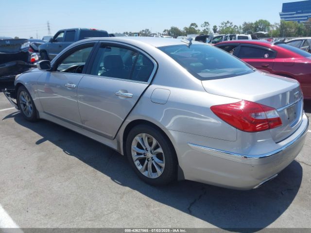 2013 HYUNDAI GENESIS KMHGC4DD3DU215005 Photo 2