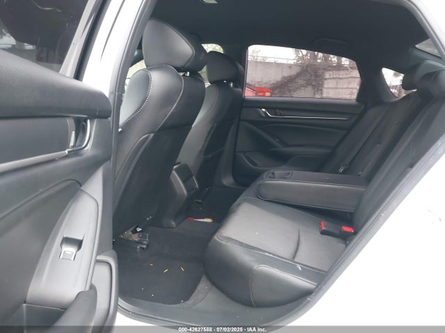 1HGCV1F30KA070618 Honda l15be