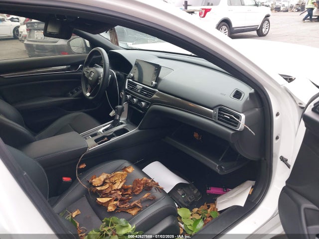 1HGCV1F30KA070618 Honda l15be
