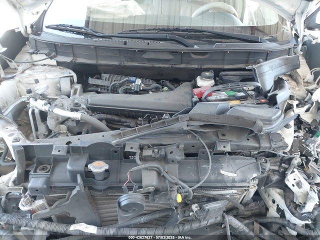 Nissan 2017 2017 5N1AT2MT7HC847423 Image 10