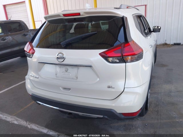 Nissan 2017 2017 5N1AT2MT7HC847423 Image 15