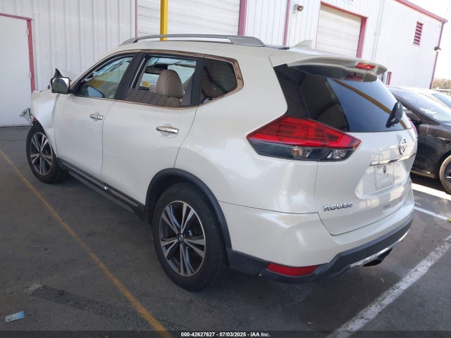 Nissan 2017 2017 5N1AT2MT7HC847423 Image 3