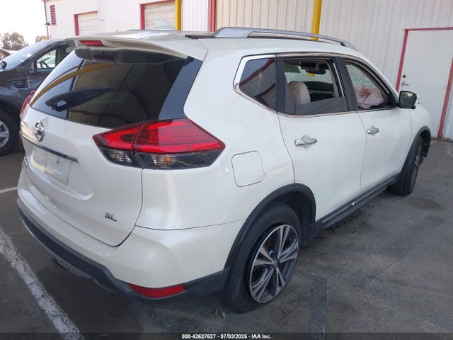 Nissan 2017 2017 5N1AT2MT7HC847423 Image 4