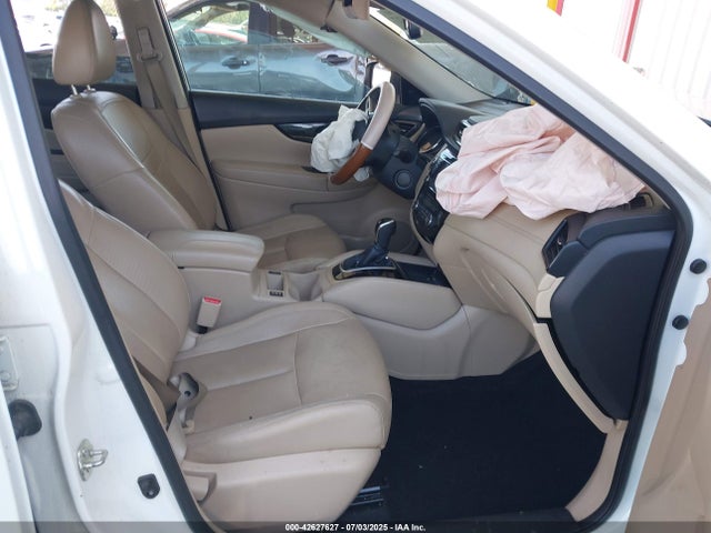 Nissan 2017 2017 5N1AT2MT7HC847423 Image 5