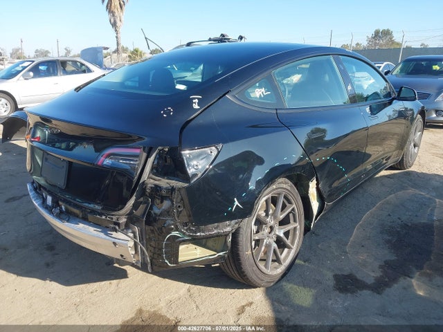 2021 TESLA MODEL 3 5YJ3E1EA9MF077673 Photo 3