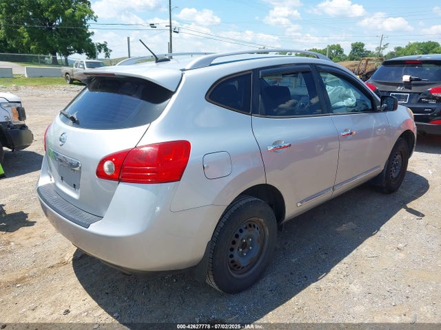 JN8AS5MT4FW674131 Nissan Rogue