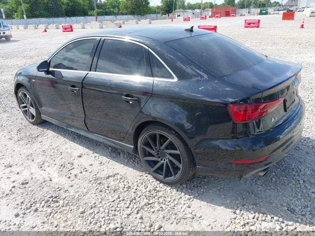 Audi 2017 2017 WAUJ8GFF7H1032481 Image 3