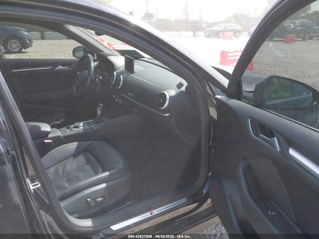 Audi 2017 2017 WAUJ8GFF7H1032481 Image 5