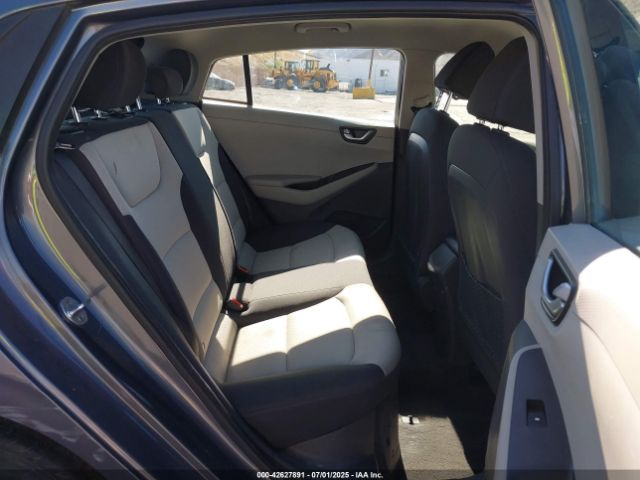 2017 HYUNDAI IONIQ HYBRID KMHC65LC5HU039326 Photo 7