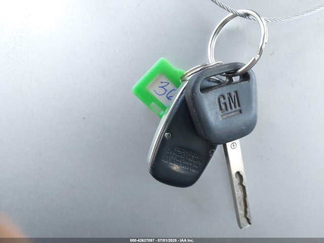 1GCZGTCF8F1111130 Chevrolet l20