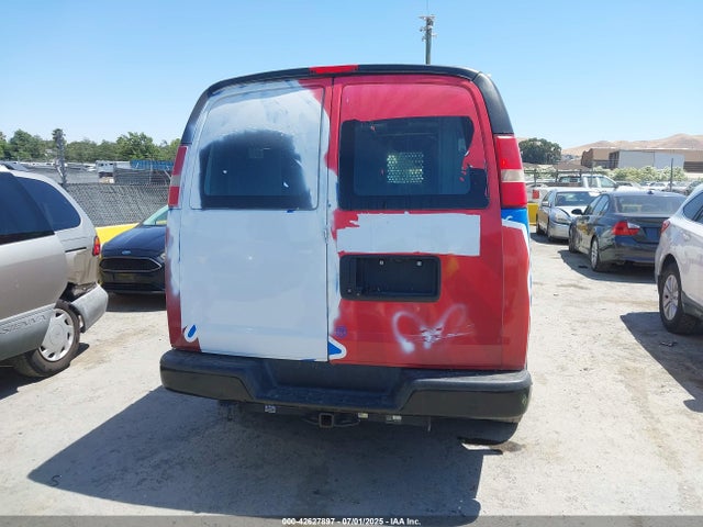 1GCZGTCF8F1111130 Chevrolet l20