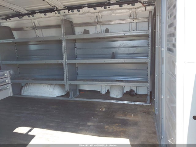 1GCZGTCF8F1111130 Chevrolet l20