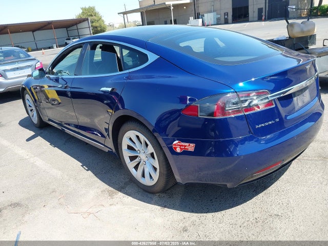 2017 TESLA MODEL S 5YJSA1E19HF189564 Photo 2