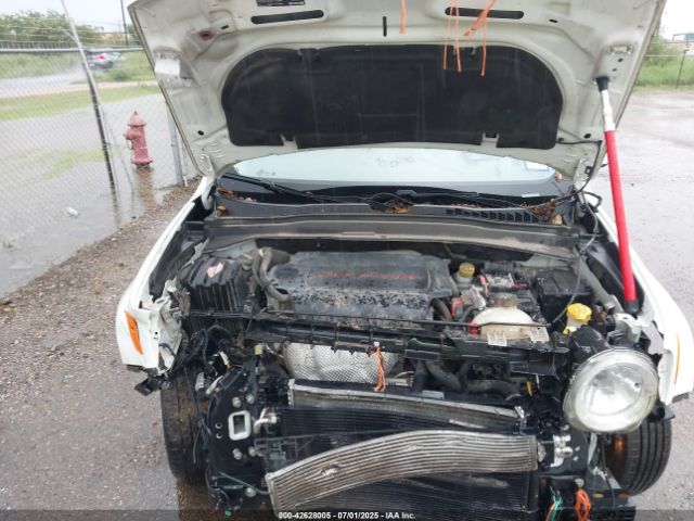 2016 JEEP RENEGADE ZACCJABT9GPD84887 Photo 5