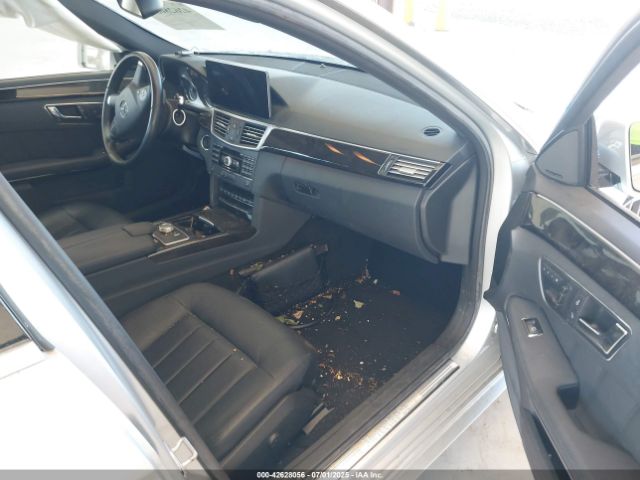 2010 MERCEDES-BENZ E 350 WDDHF8HB7AA074586 Photo 4