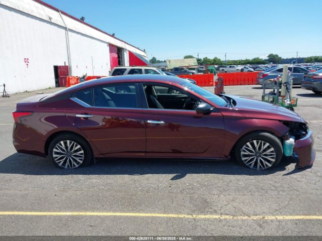 1N4BL4DV9RN358152 Nissan 2024